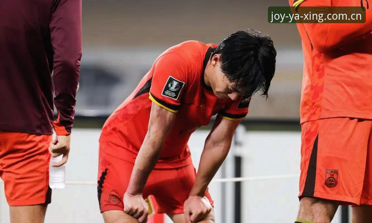 亚星娱乐官方苹果APP下载攻略 U19国足0-3完败突尼斯 vs 土伦杯出局:一场数据背后的真实差距